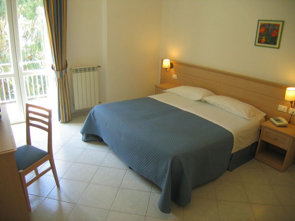 Europa 3* Ischia